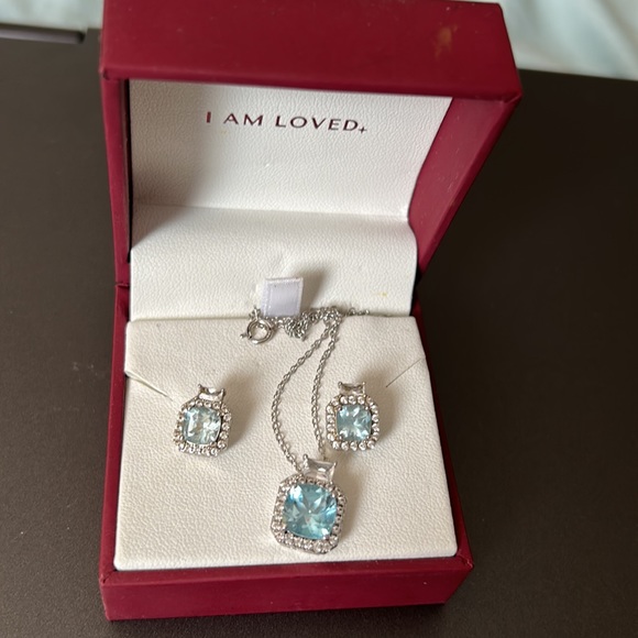 Sapphire earrings and necklace - Picture 2 of 5